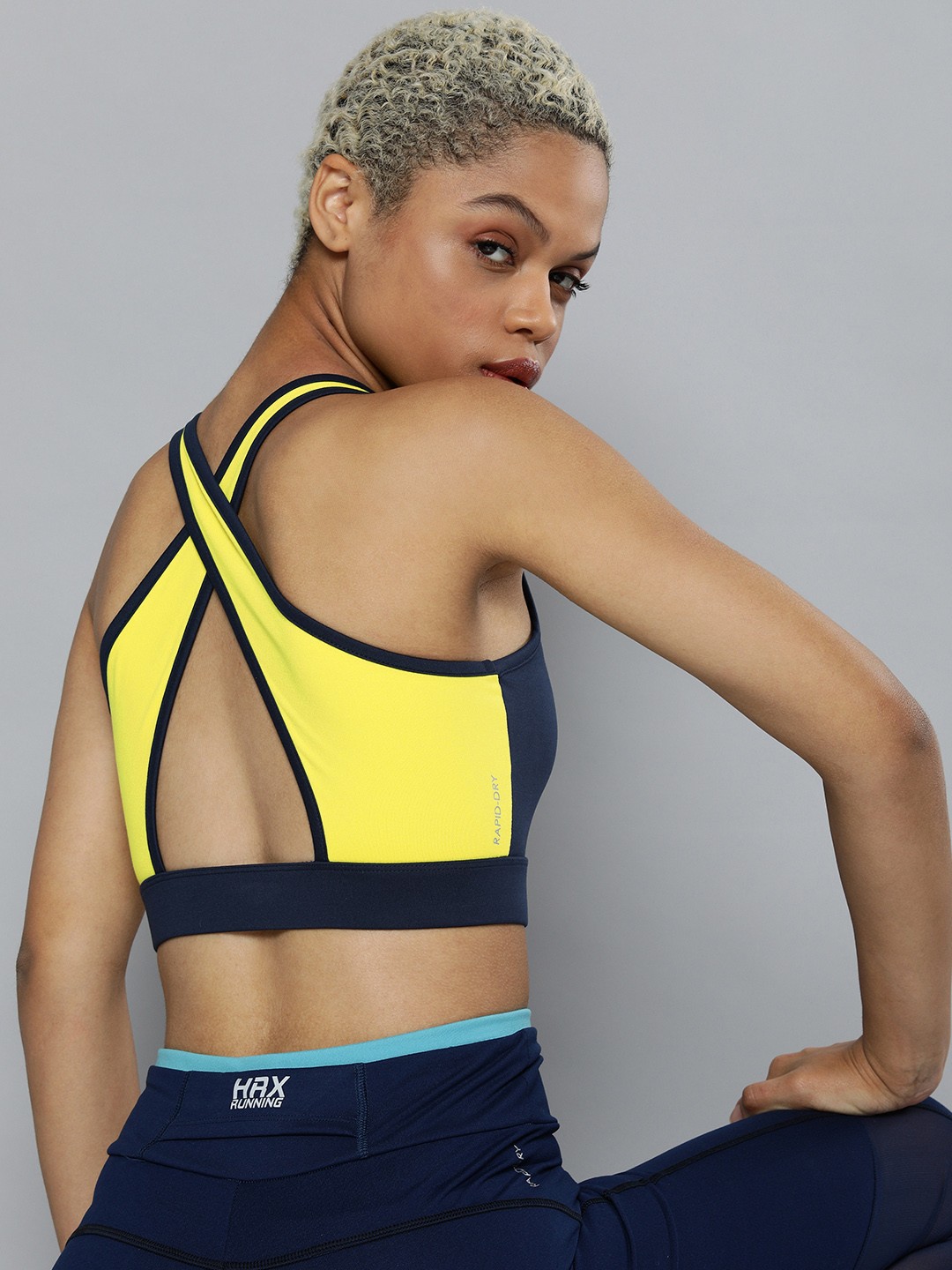 

HRX by Hrithik Roshan Training Women Midnight Navy Rapid-Dry Colourblock Sports Bra, Black