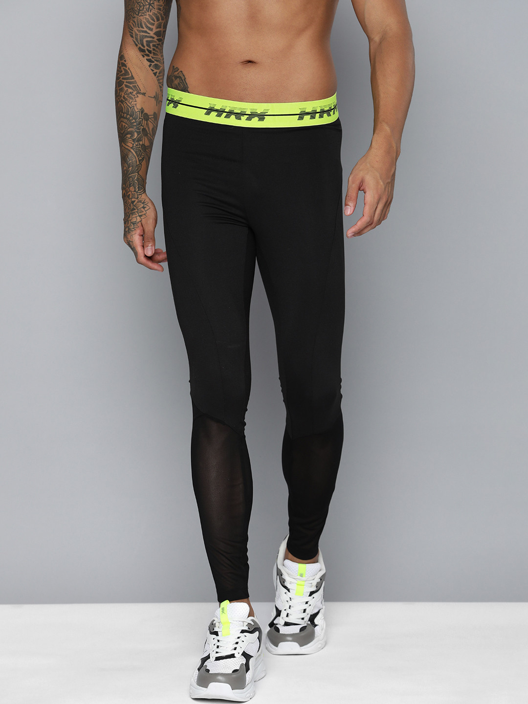 

HRX By Hrithik Roshan Men Black Rapid-Dry Colourblocked Tights