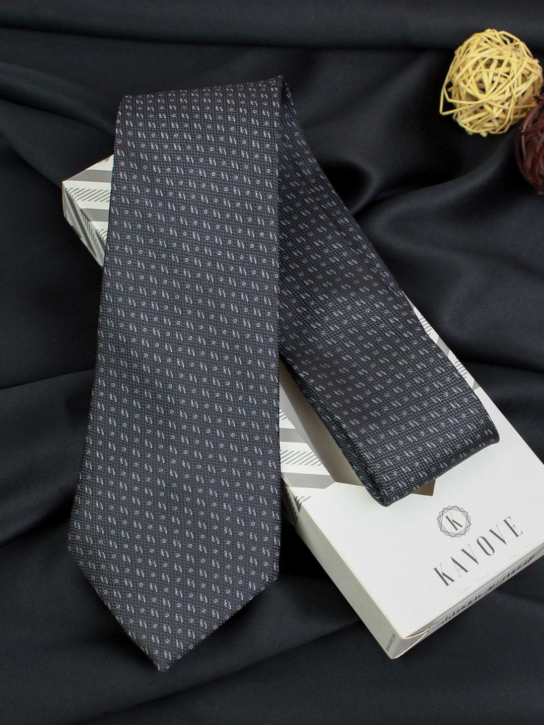 

KOVOVE Men Black Woven Design Broad Tie