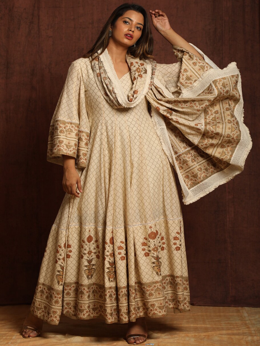 

KALINI Women Beige Ethnic Motifs Printed Empire Pure Cotton Kurta with Trousers & With Dupatta