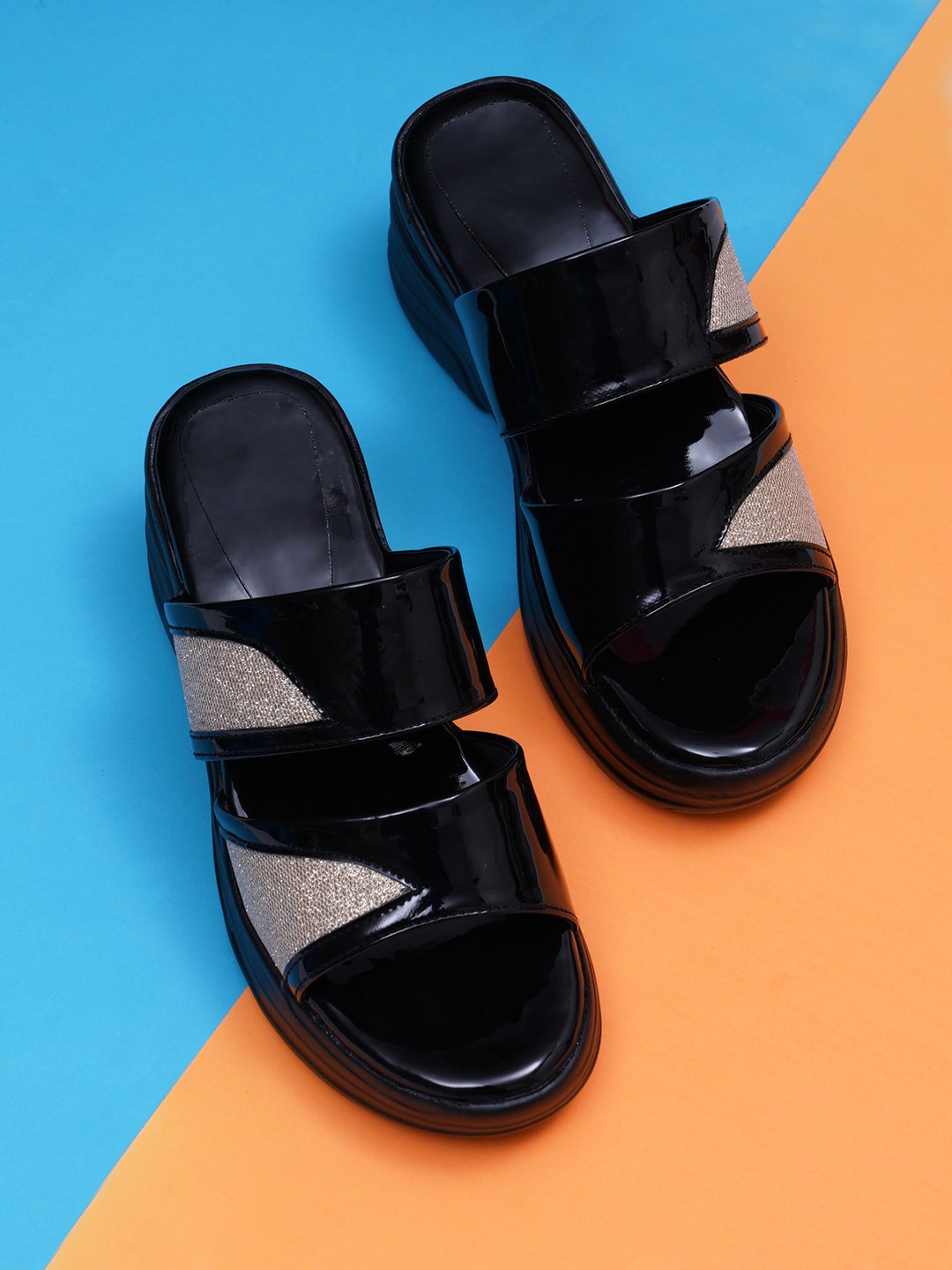 

Misto Black Printed Platform Heeled Boots with Tassels