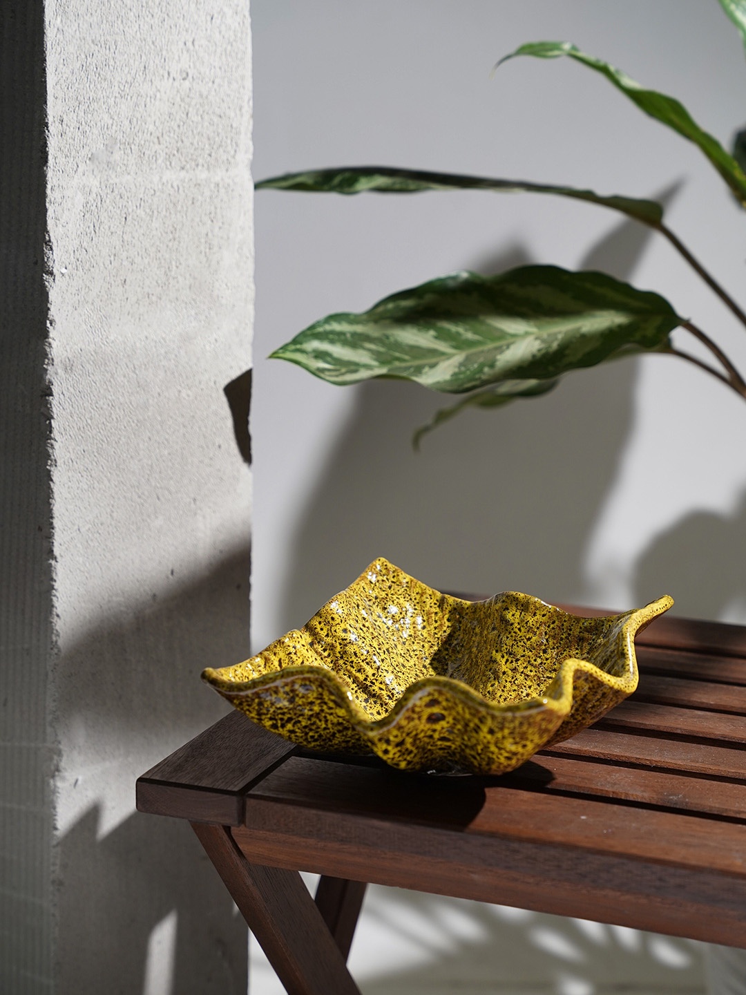 

Folkstorys Green Organic Serving Bowl