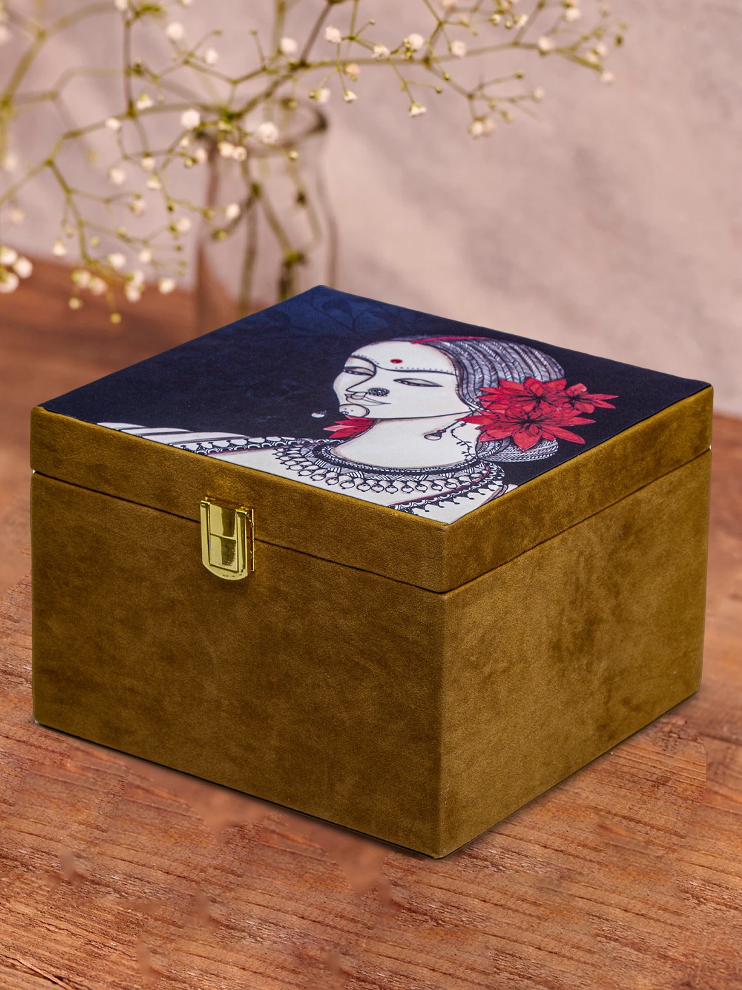 

ARTFLYCK Women Brown Printed Dulhan Vanity Organizer
