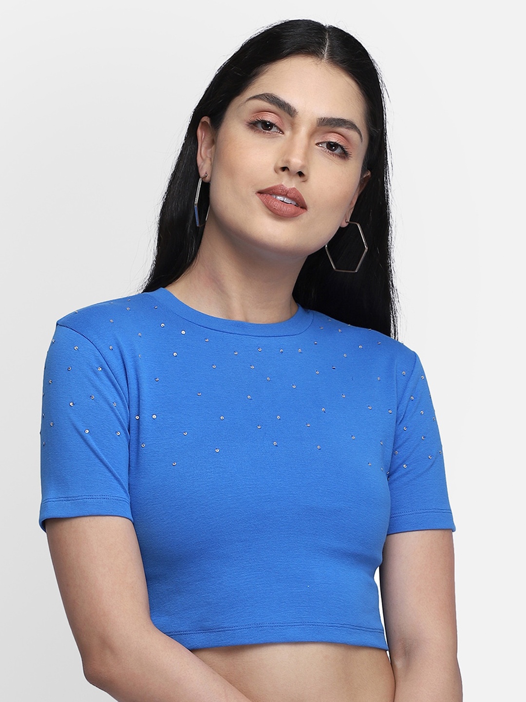 

Yaadleen Blue Solid Sequin Embellished Crop Top