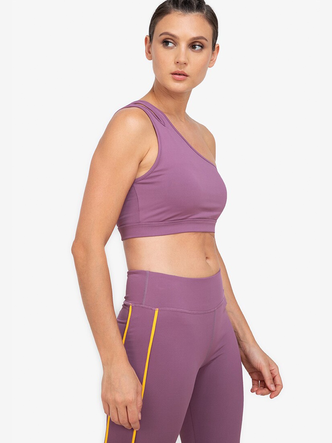 

ZALORA ACTIVE Purple Sports Bra Lightly Padded ZV0821WAP0571D-L