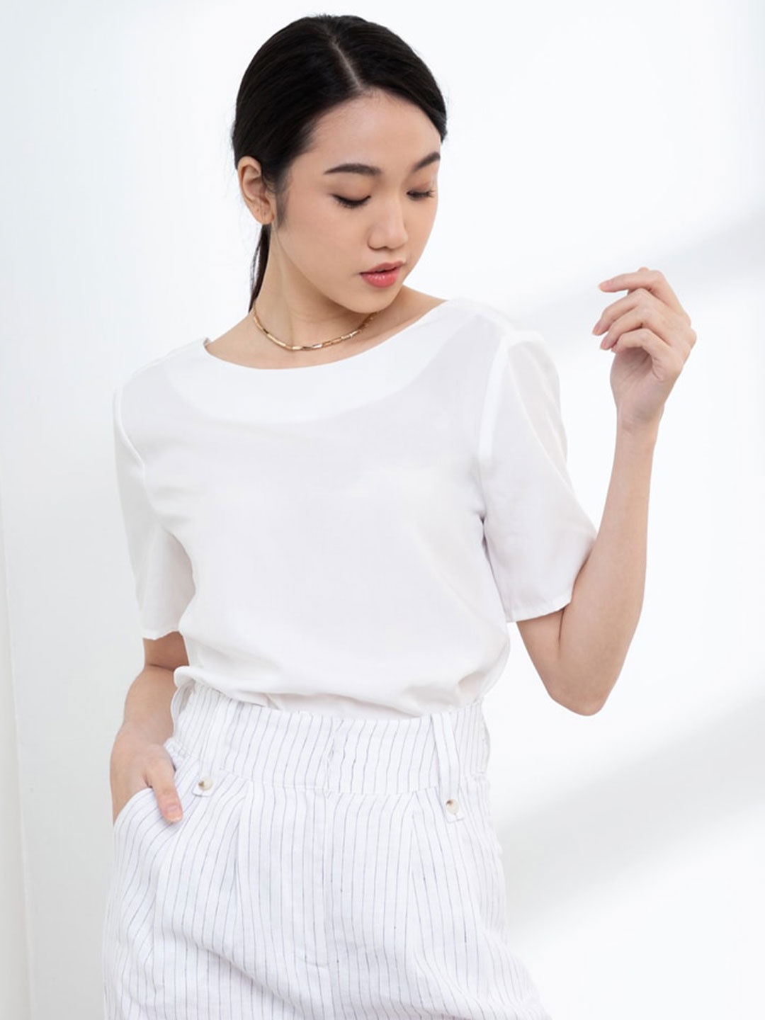 

ORIGIN BY ZALORA White Back Pleat Top