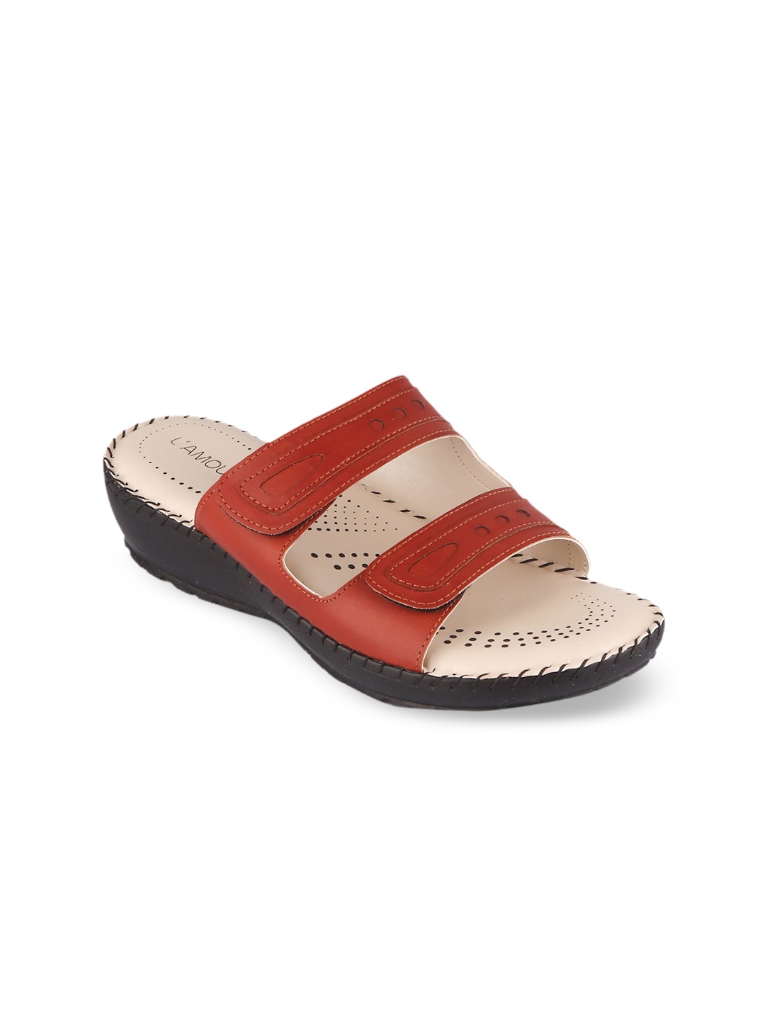

LAMOURE BY RED CHIEF Women Brown Open Toe Flats