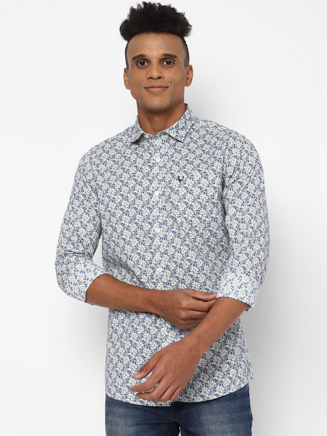 

Allen Solly Sport Men White Floral Printed Casual Shirt