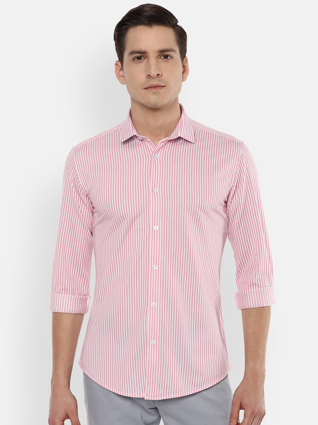 

Van Heusen Sport Men Pink Slim Fit Striped Casual Shirt