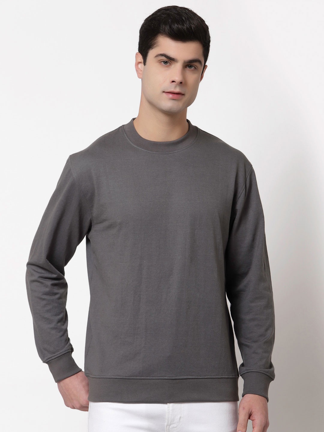 

Style Quotient Men Grey Sweatshirt