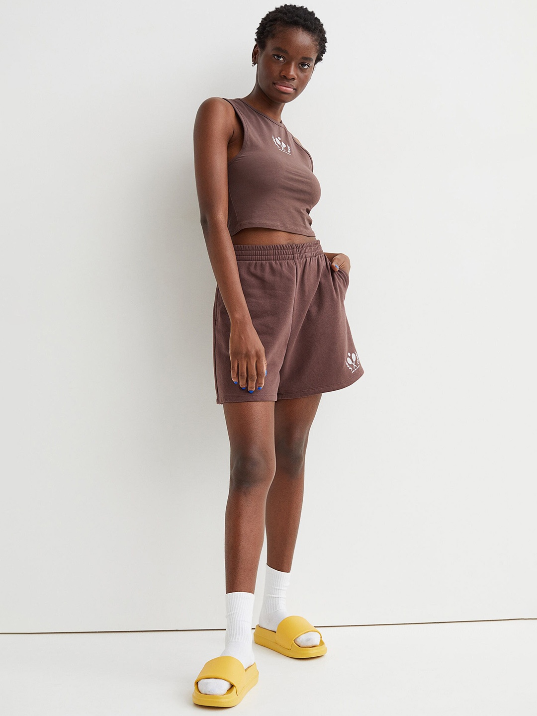 

H&M Brown Cropped Printed Vest Top