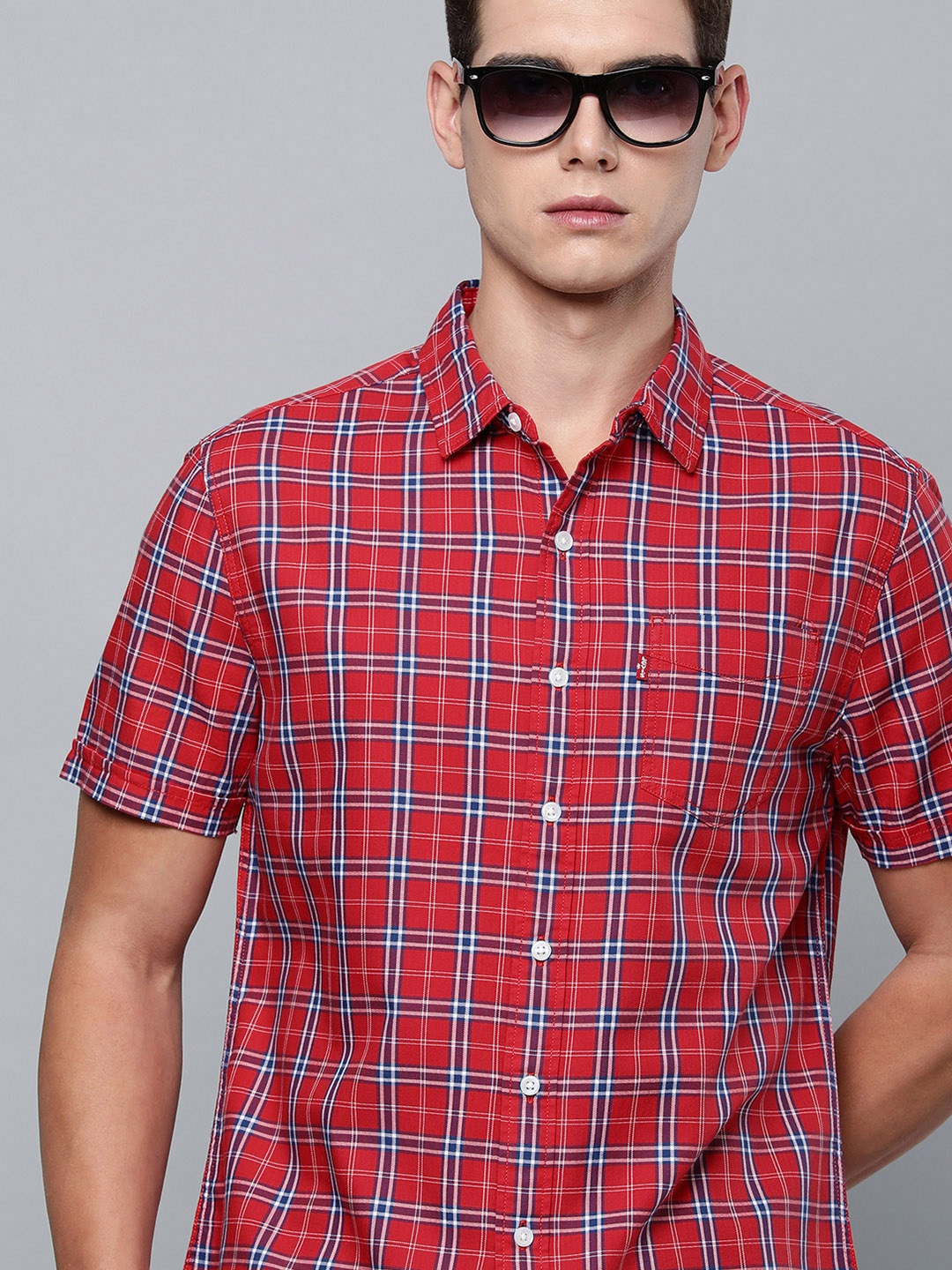 

Levis Men Red Slim Fit Gingham Checked Casual Shirt