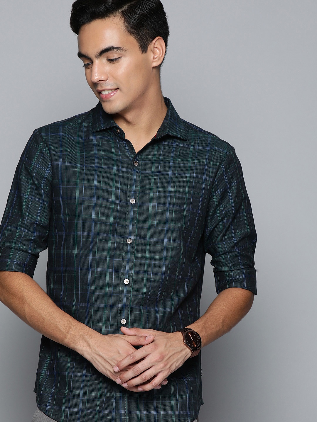 

Levis Men Teal Green And Blue Slim Fit Tartan Checked Pure Cotton Casual Shirt