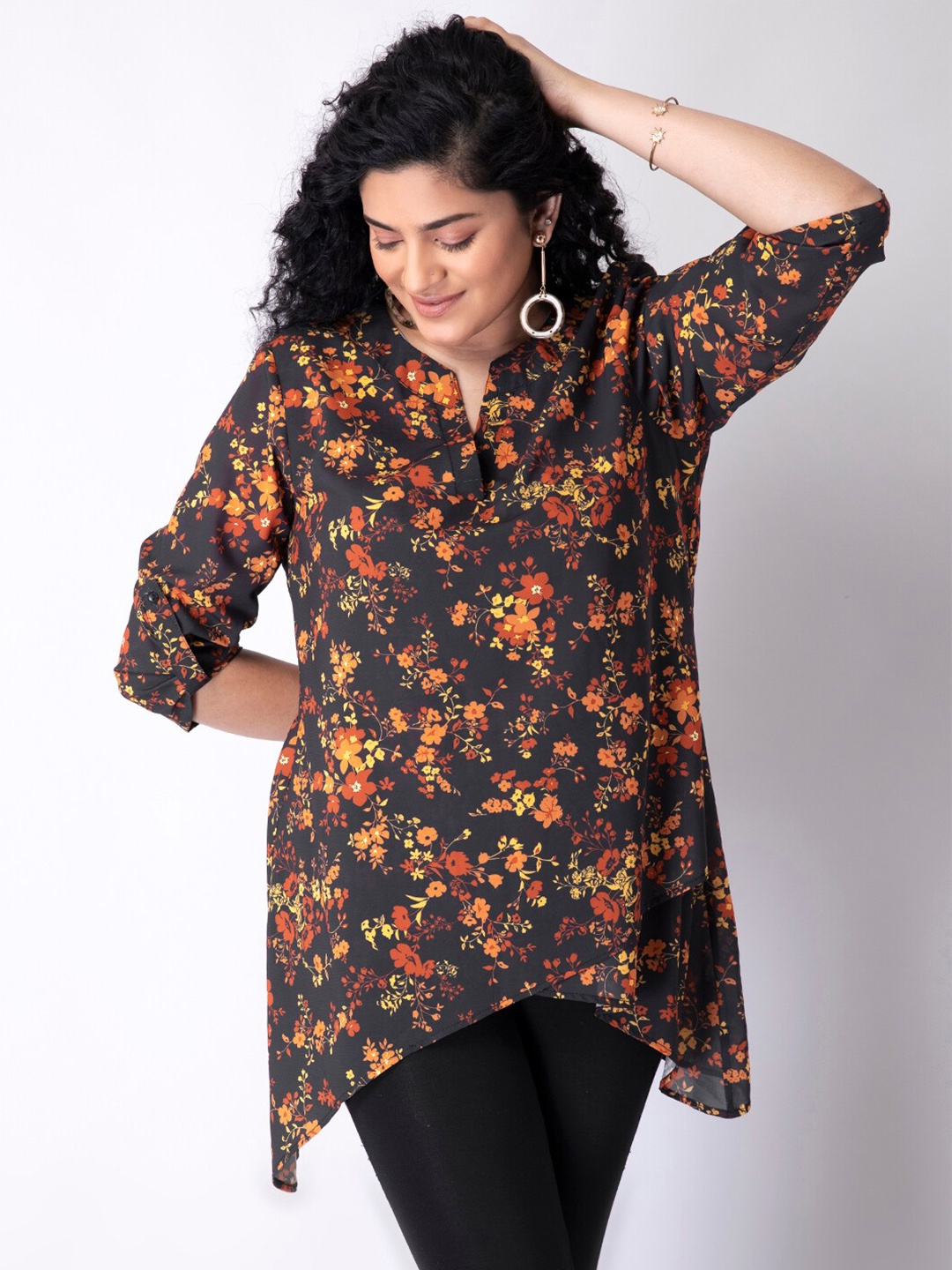 

FabAlley Curve Black & Mustard Yellow Floral Print Asymmetric Hem Crepe Top