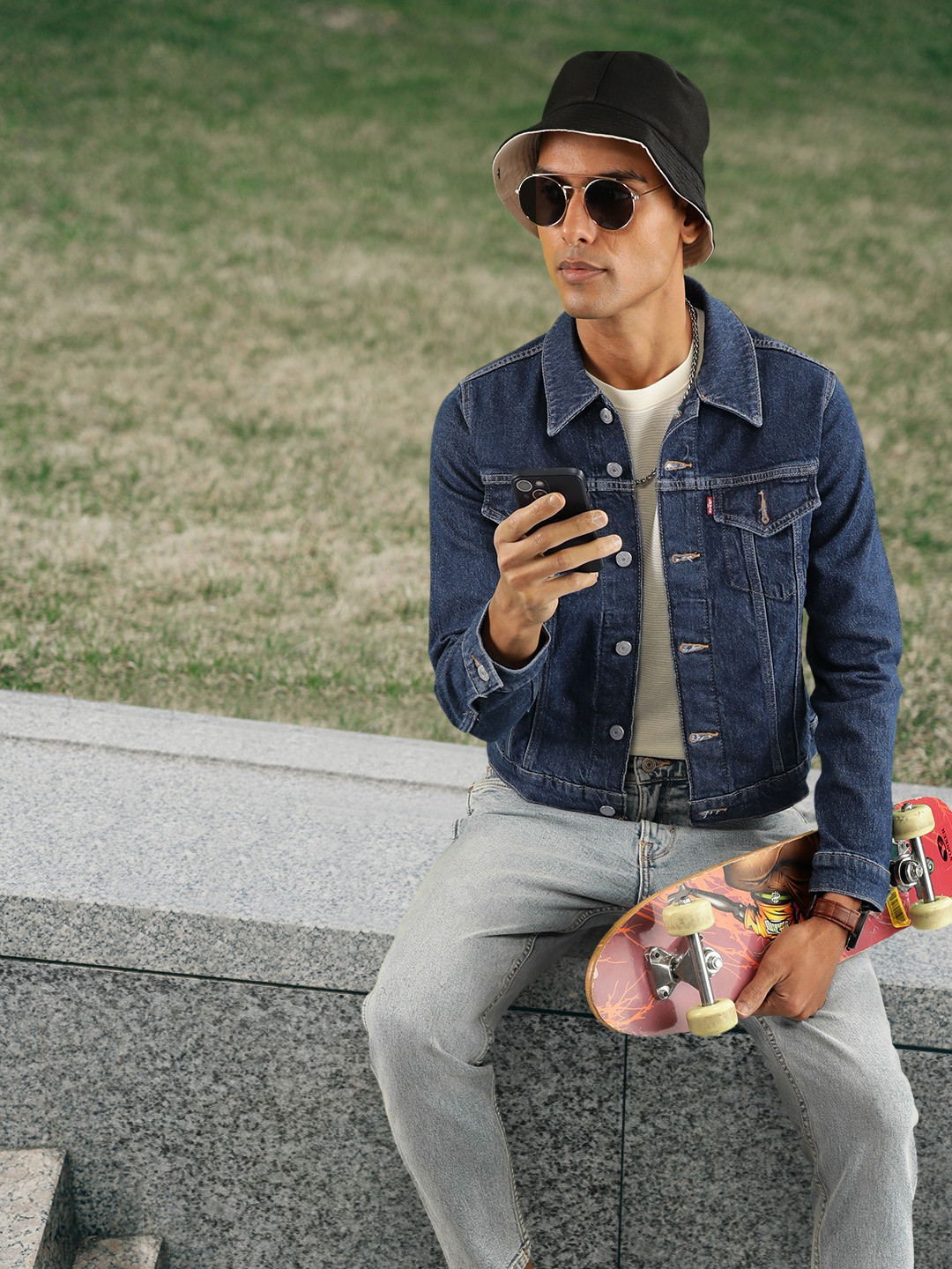 

Levis Men Blue Solid Denim Jacket