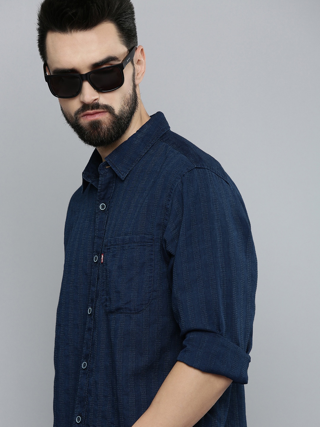 

Levis Men Navy Blue Slim Fit Textured Casual Shirt