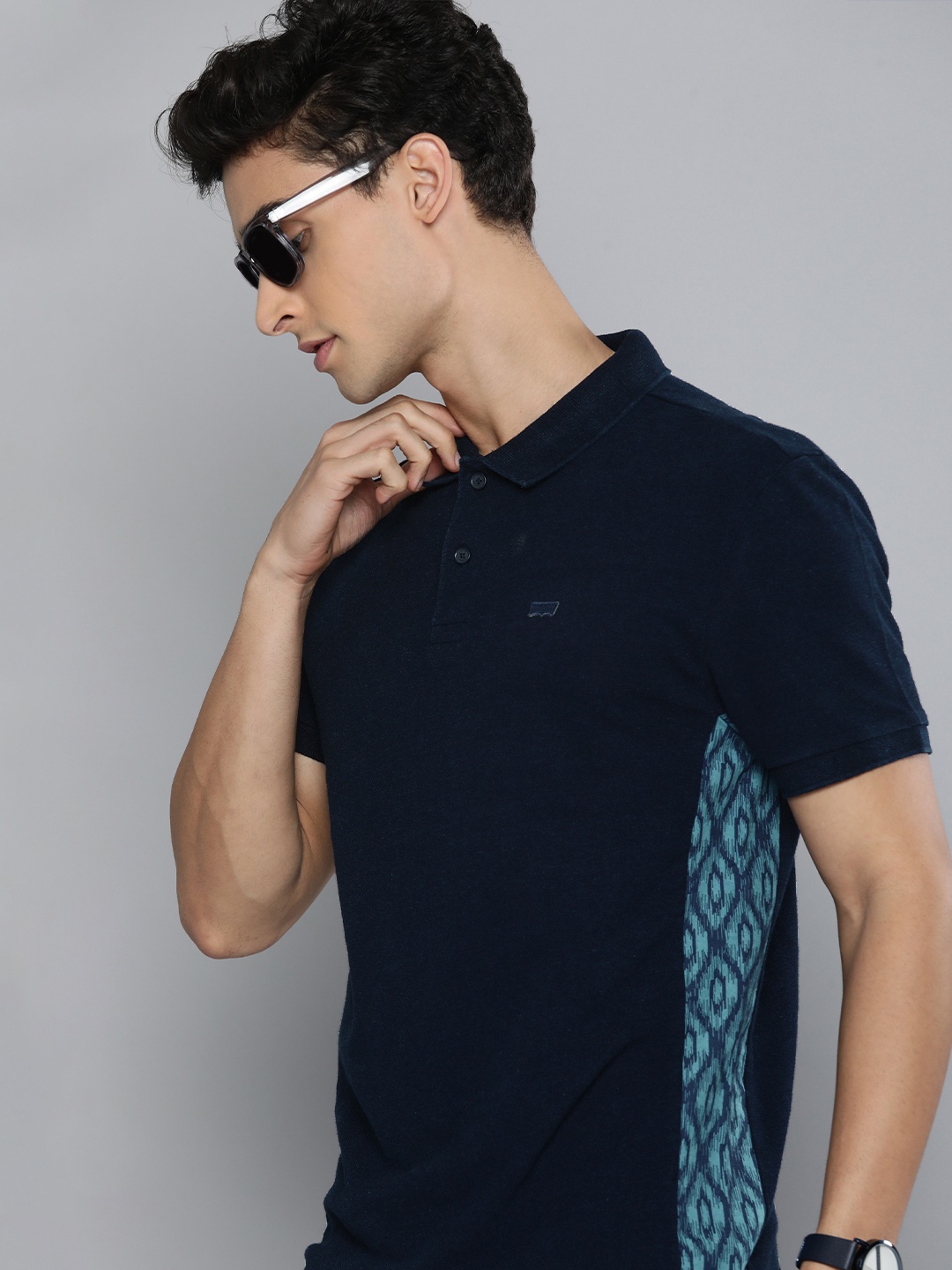 

Levis Men Navy Blue Polo Collar Pure Cotton T-shirt