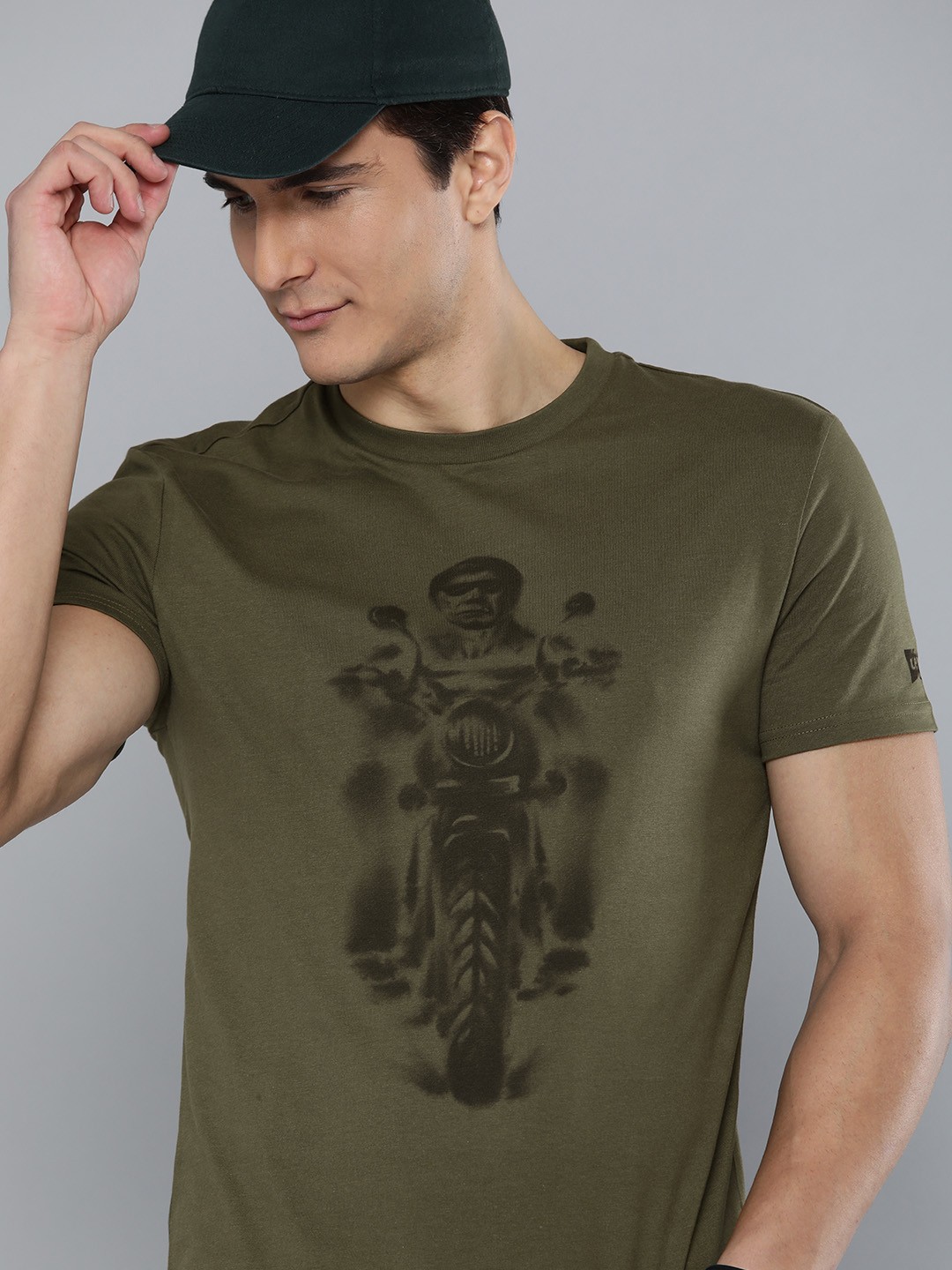 

Levis Men Olive Green Biker Printed Pure Cotton Casual T-shirt