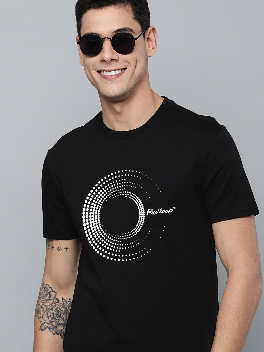 

Levis Men Black Printed Pure Cotton T-shirt