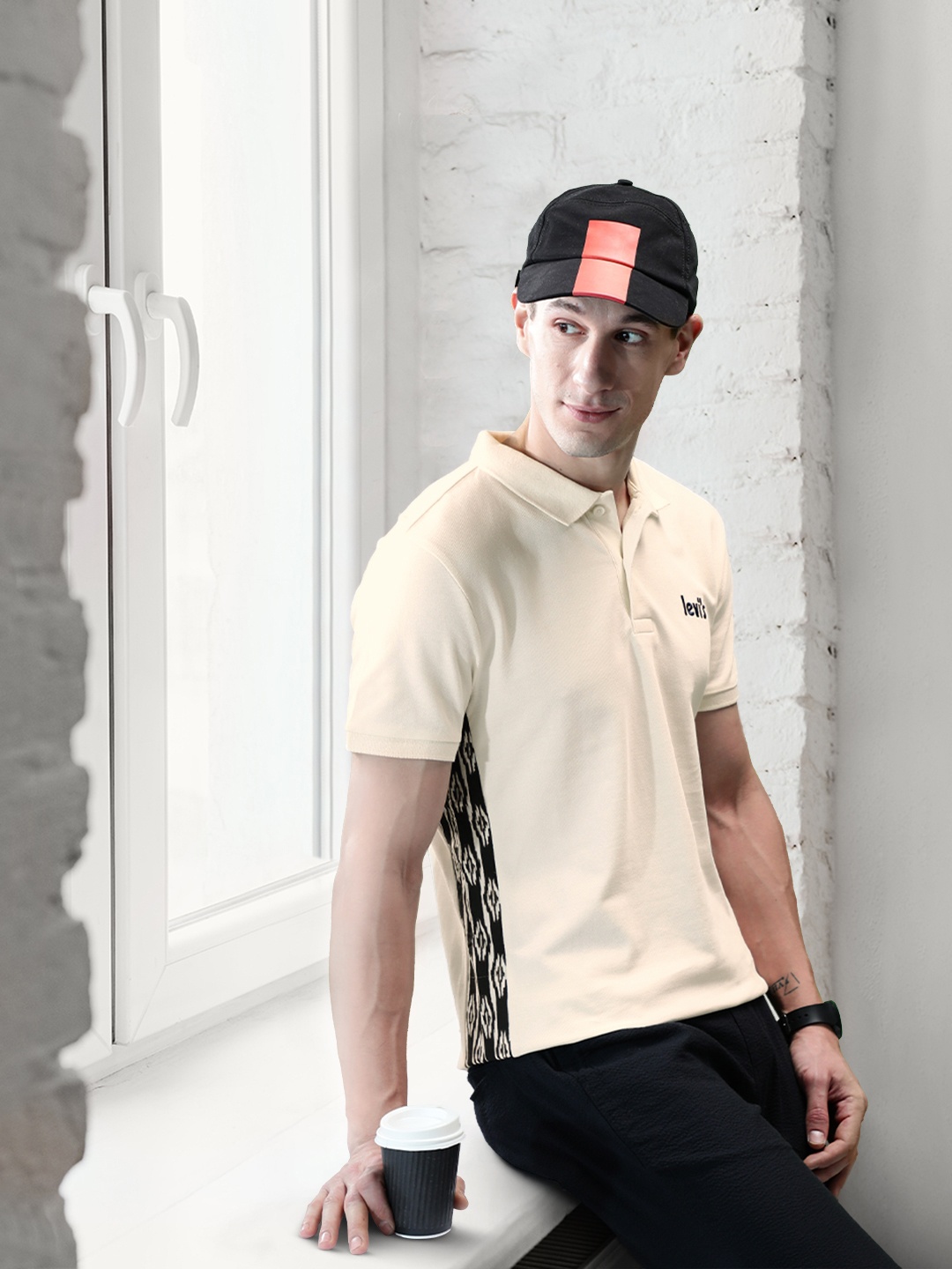 

Levis Men Beige & Navy Blue Brand Logo Embroidered Polo Collar Pure Cotton T-shirt