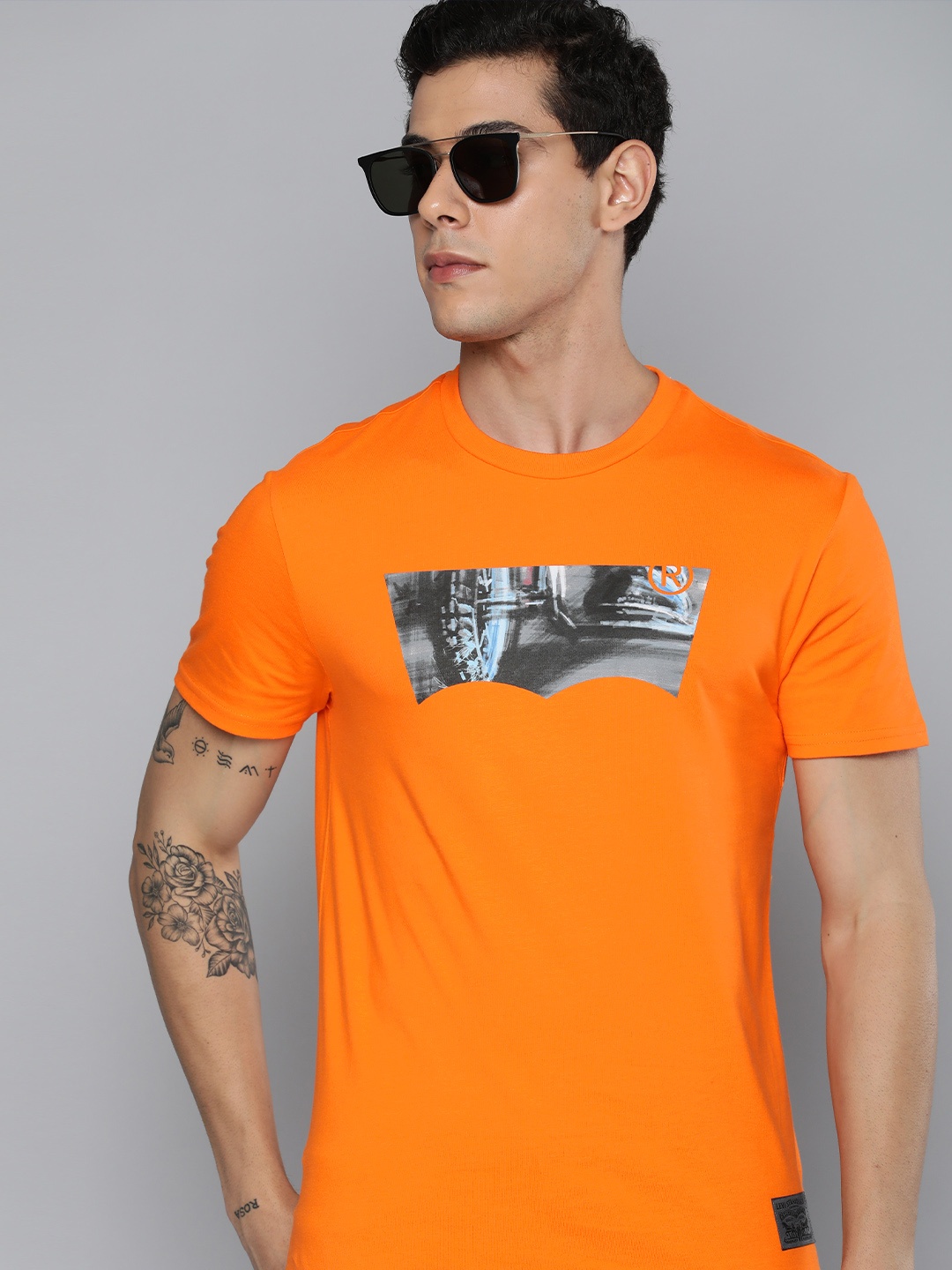 

Levis Men Orange Abstract Printed Pure Cotton Casual T-shirt