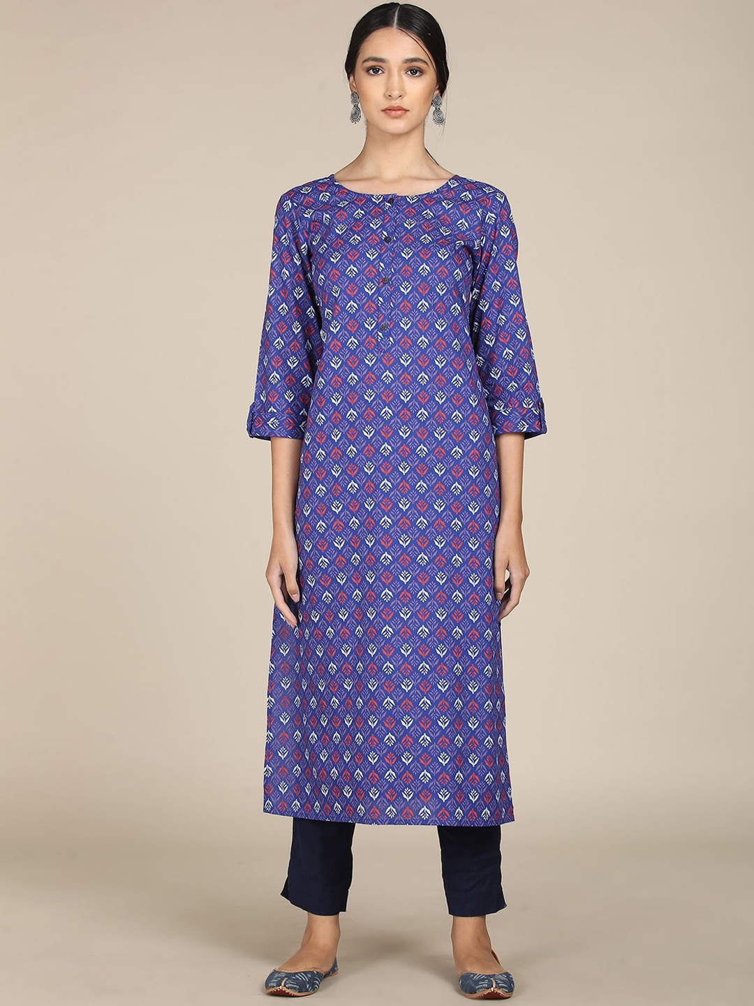 

Karigari Women Blue & Red Ethnic Motifs Printed Kurta