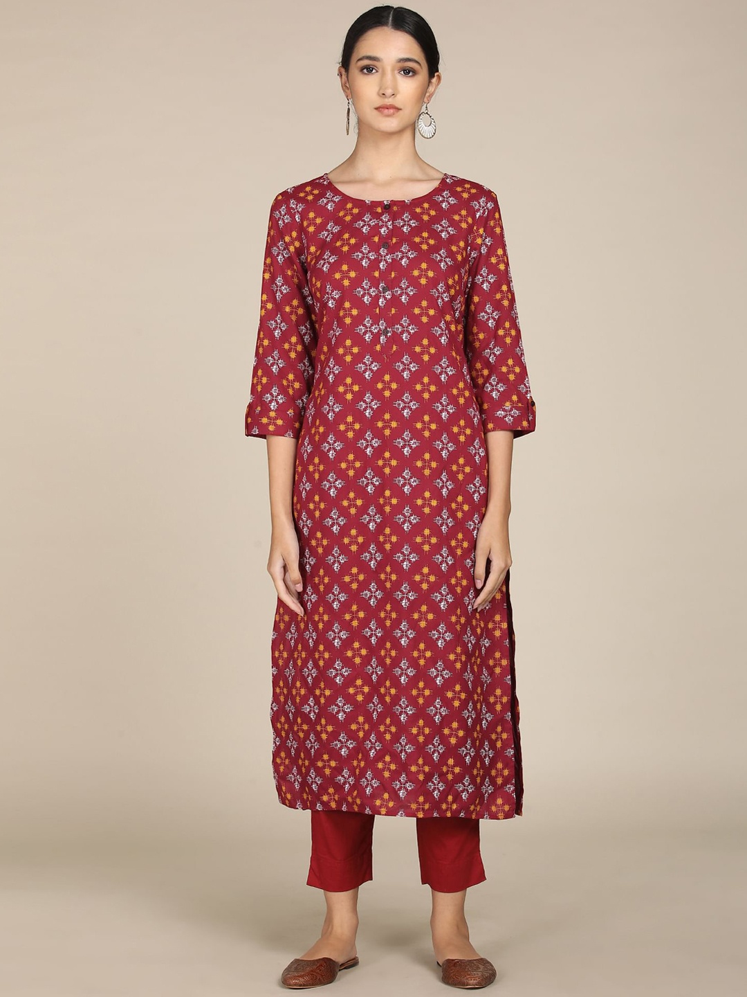 

Karigari Women Maroon Geometric Printed Kurta