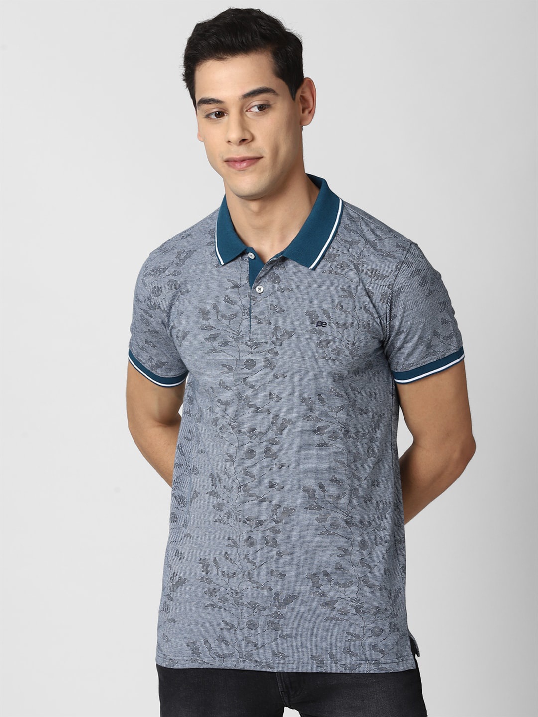 

Peter England Casuals Men Grey Floral Printed Polo Collar Slim Fit T-shirt