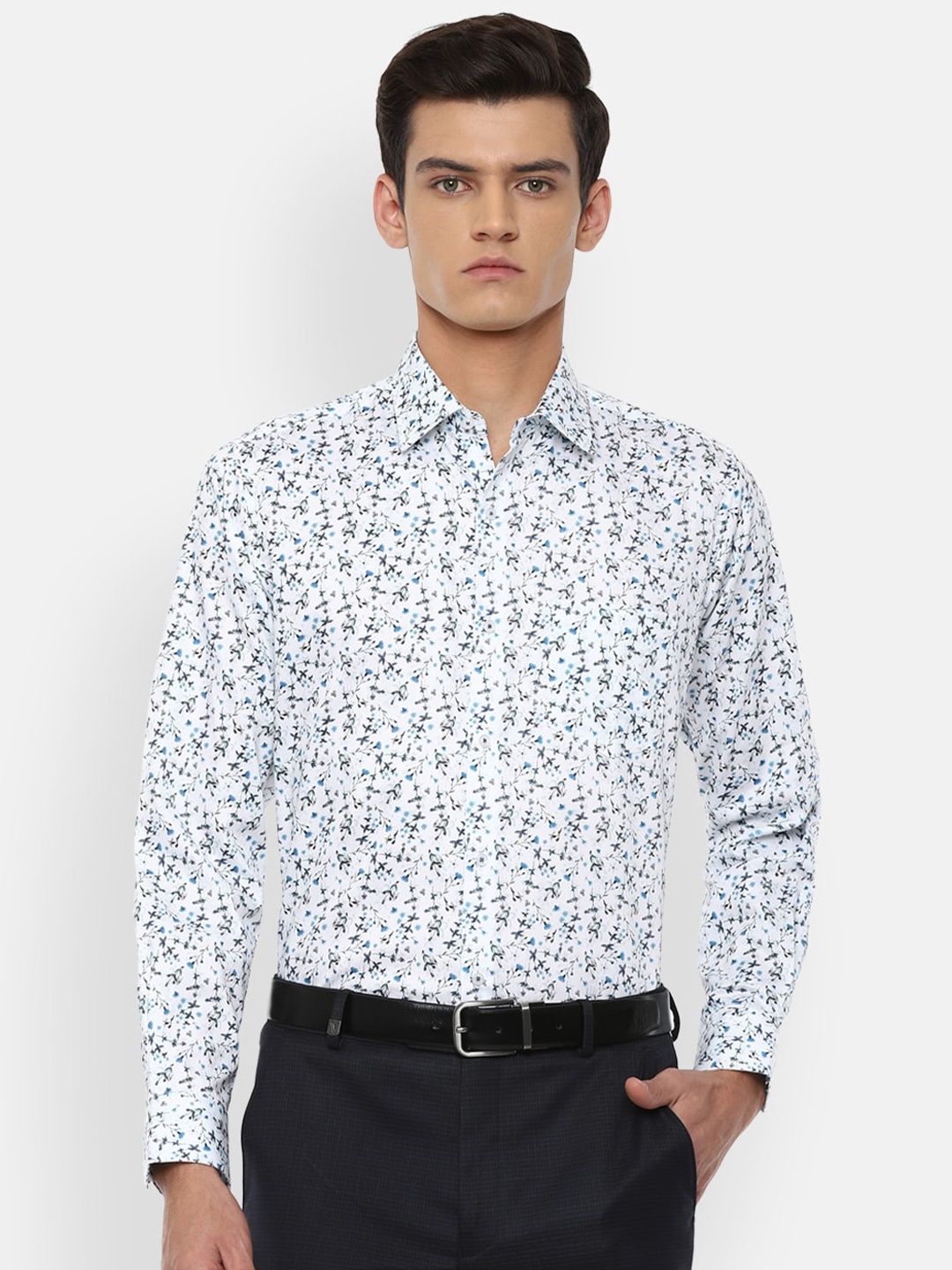 

Van Heusen Men Blue Floral Printed Pure Cotton Formal Shirt