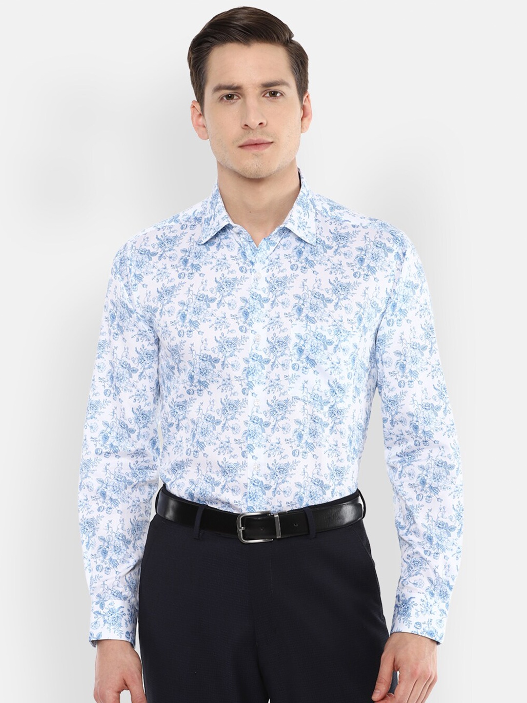 

Van Heusen Men Blue & White Floral Printed Pure Cotton Formal Shirt