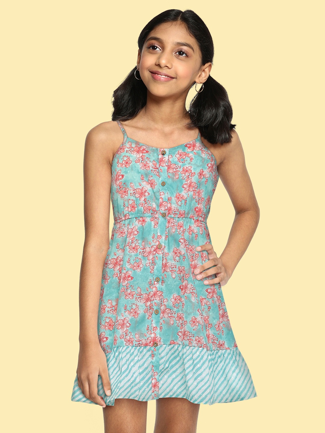 

Global Desi Girls Sea Green & Coral Red Floral Pure Cotton Fit & Flare Dress