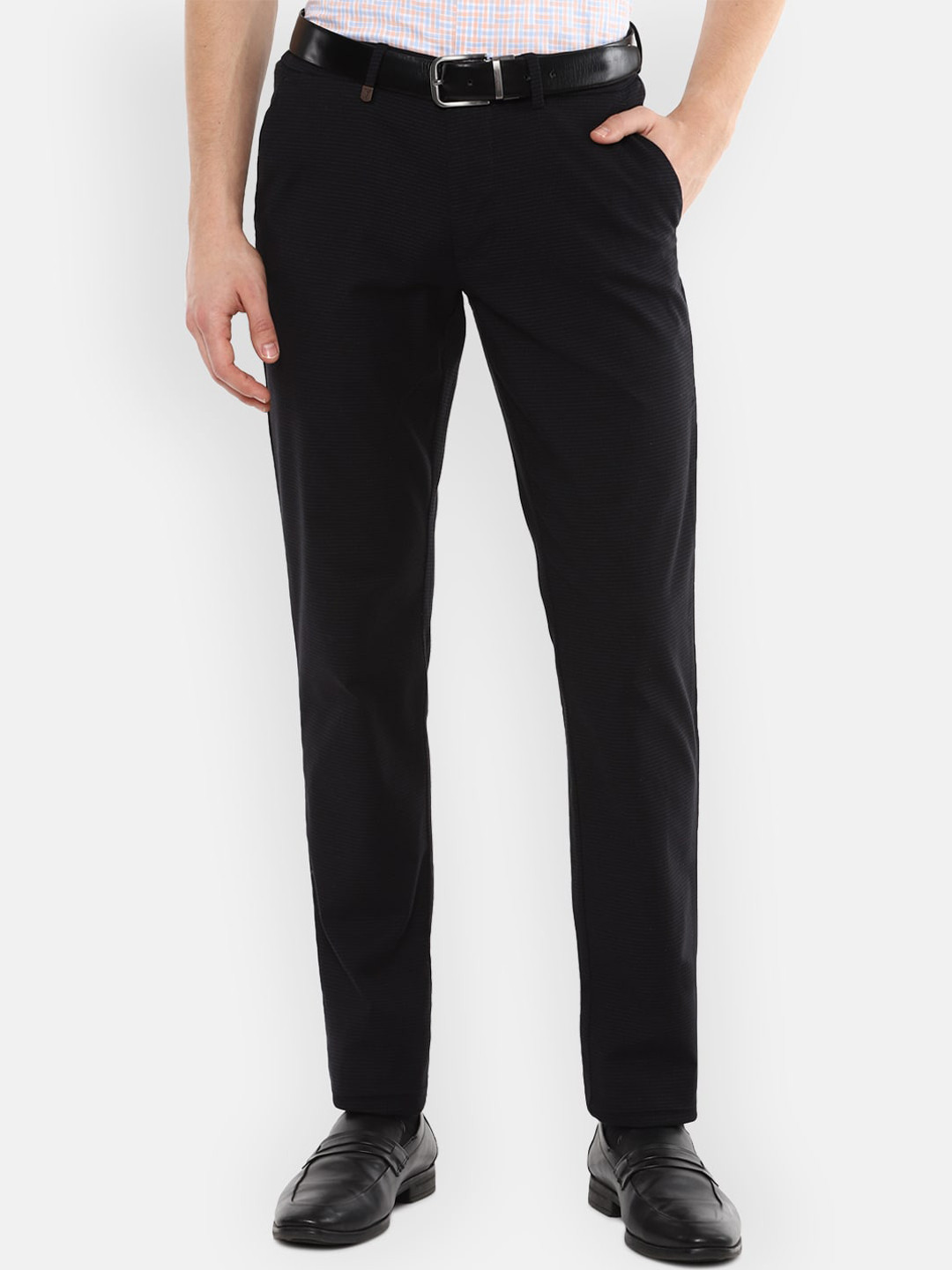 

Van Heusen Men Black Slim Fit Formal Trousers