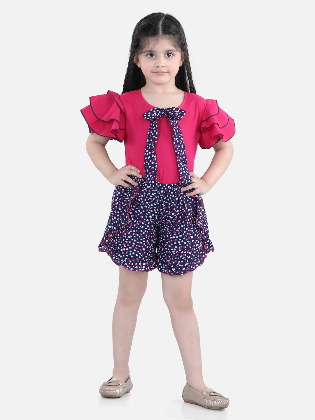 

Cutiekins Girls Pink & Navy Blue Solid Top & Polka Dot Printed Shorts Co-ord