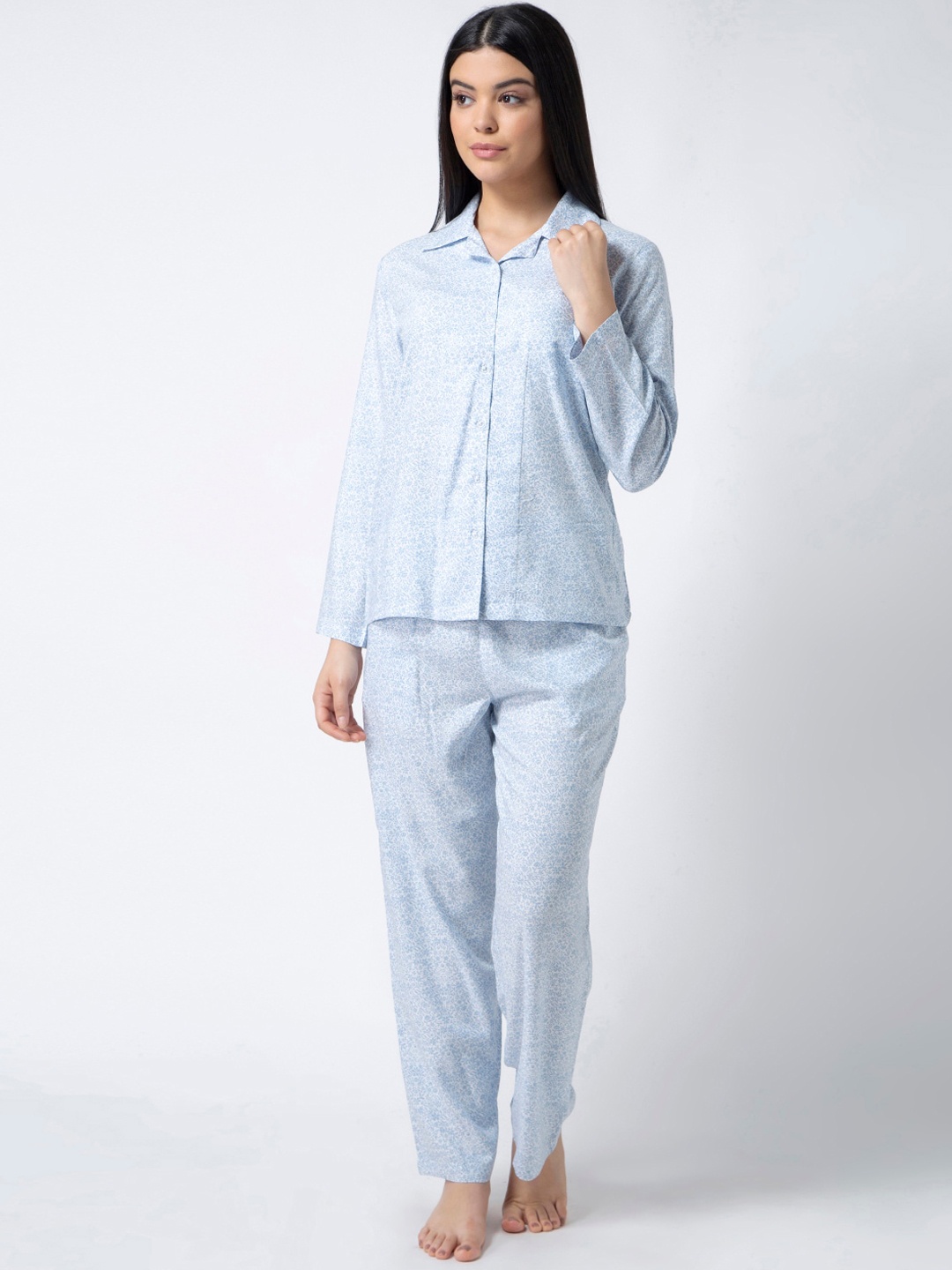 

ADORENITE Women White & Blue Printed Night suit