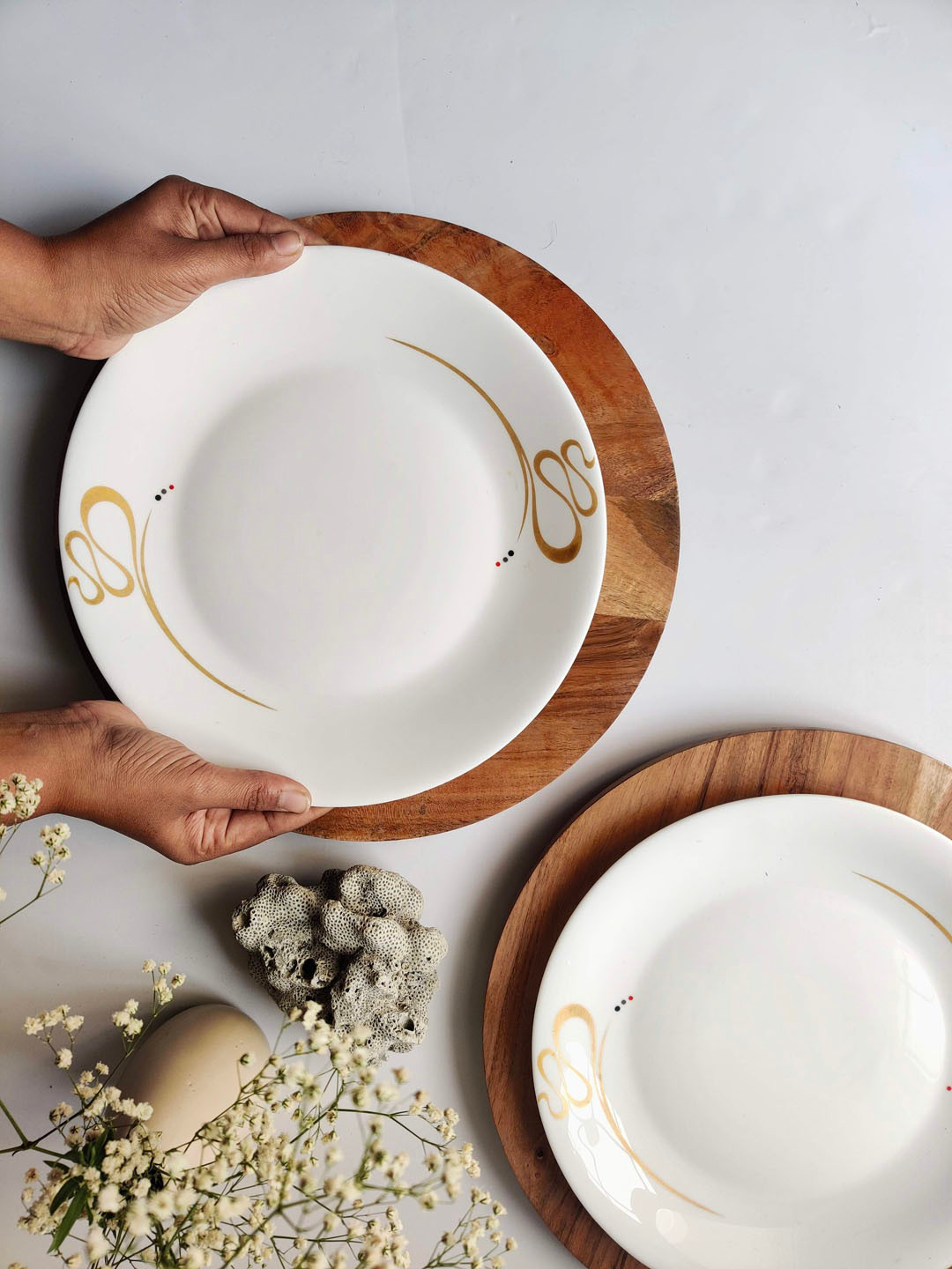 

NURTURE INDIA 2 Pcs 2 Brown Solid Acacia Wooden Charger Plates