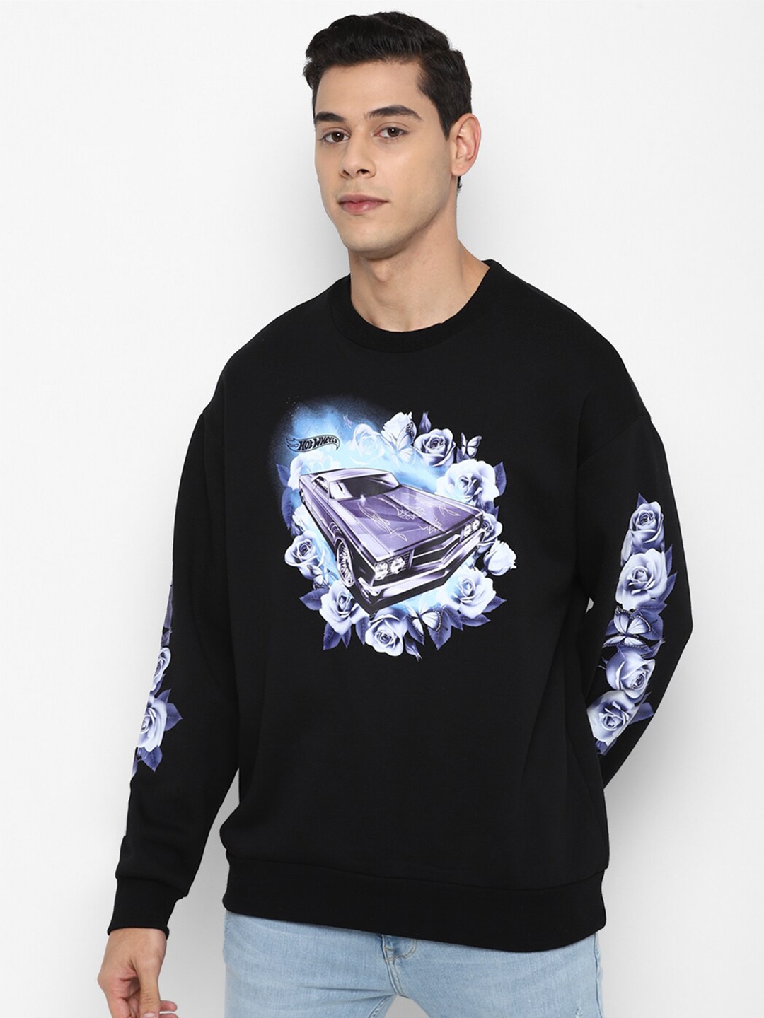 

FOREVER 21 Men Black & Blue Hot Wheels Printed T-shirt