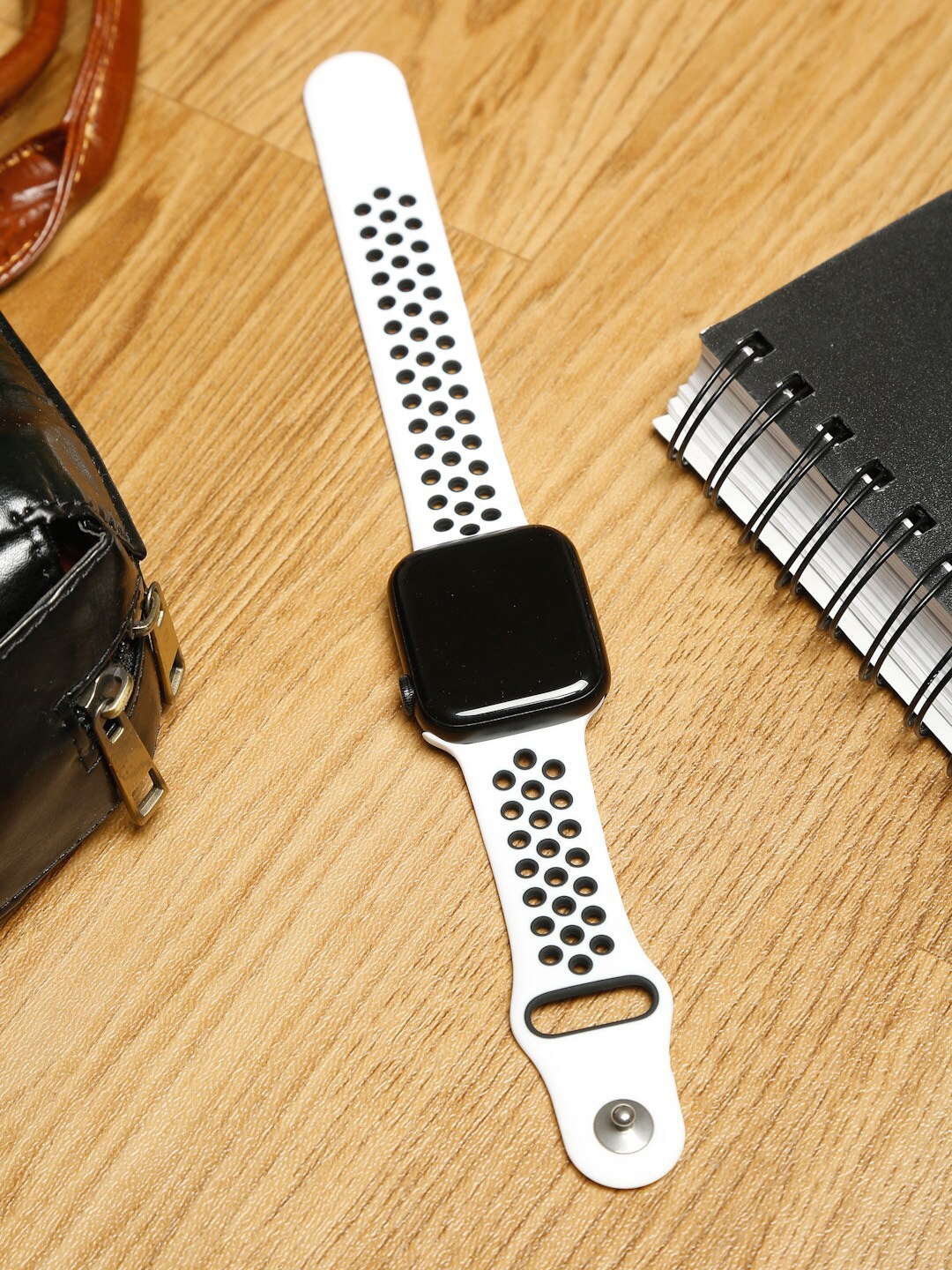

MUTAQINOTI Black & White Patterned 38 - 40 mm Silicon Apple Watch Straps