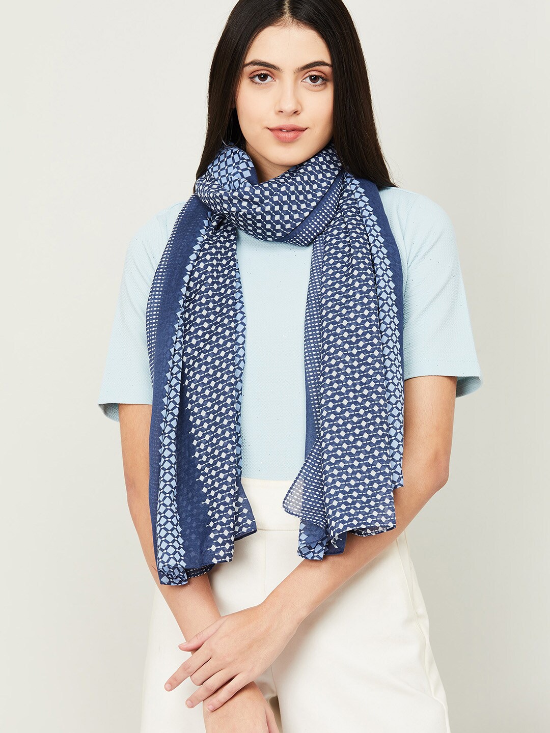 

Ginger by Lifestyle Women Blue & White Printed Stole