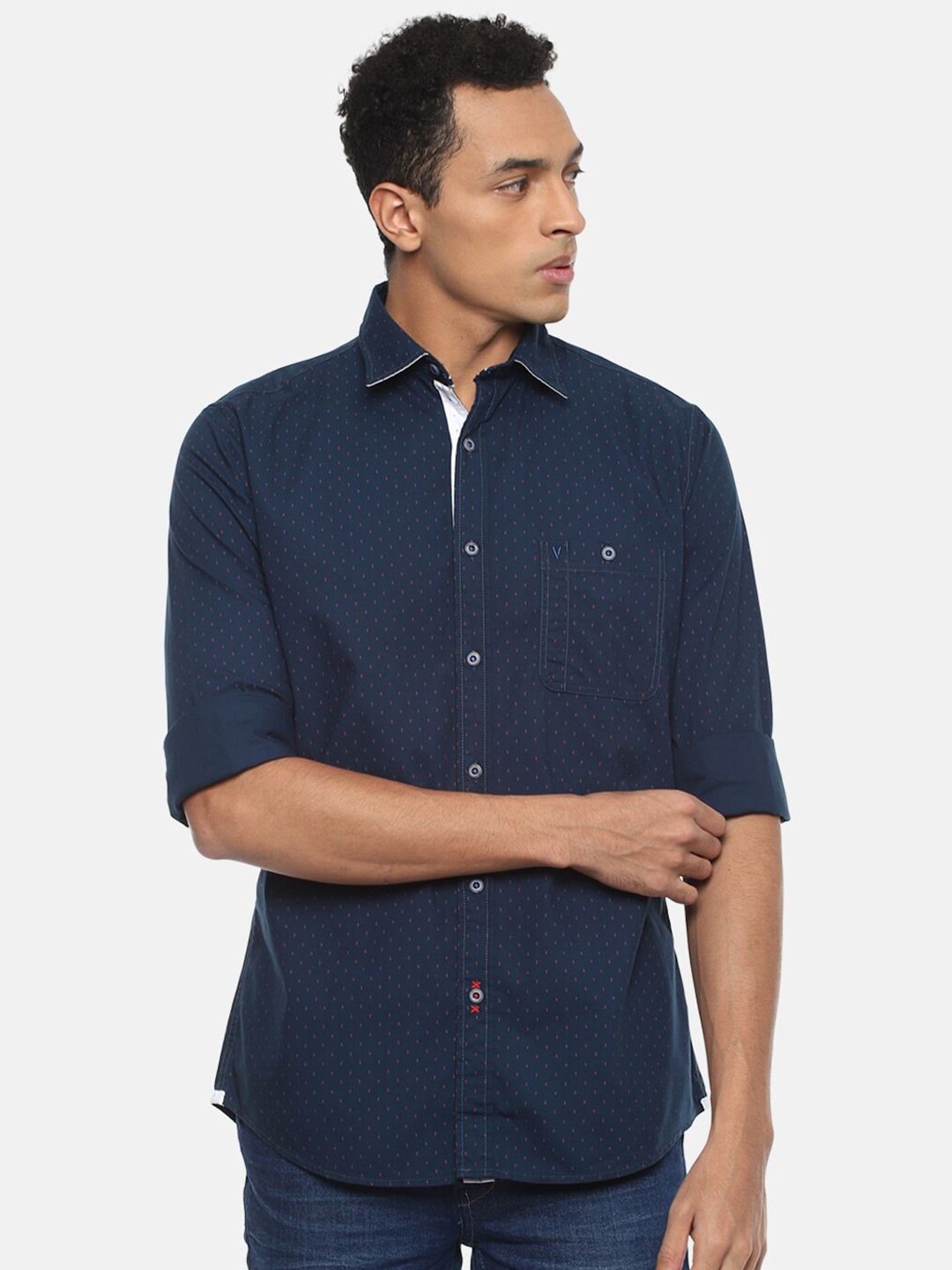 

VAN HEUSEN DENIM LABS Men Navy Blue Printed Casual Shirt