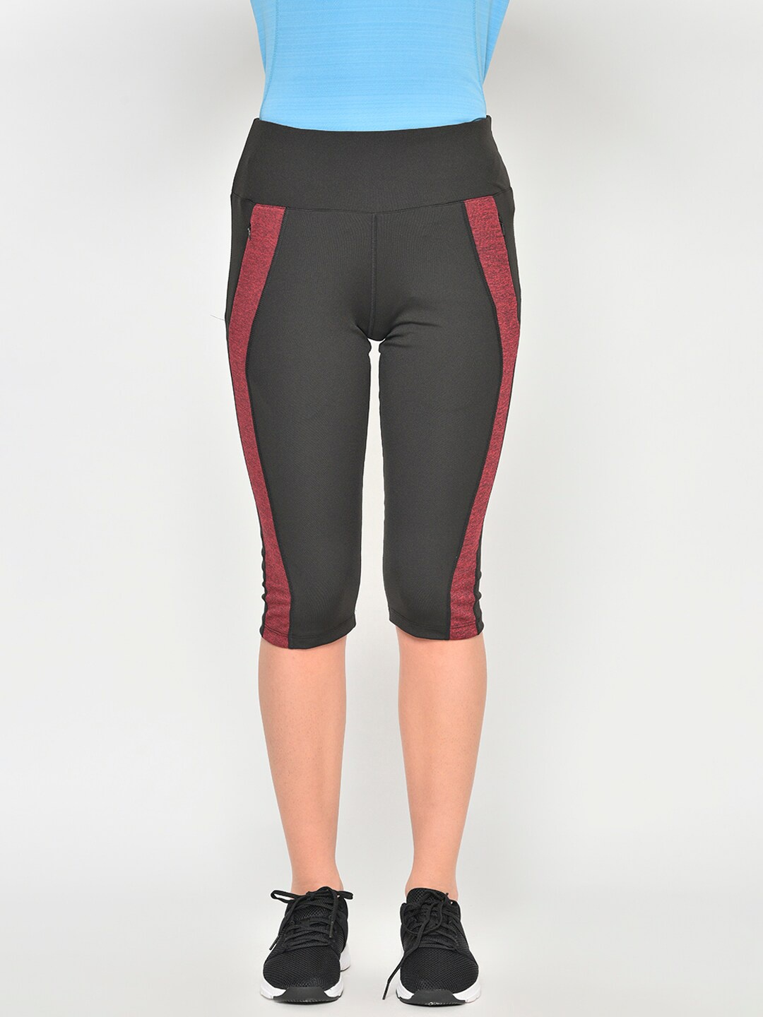 

Chkokko Women Black & Maroon Colourblocked Sports Capri