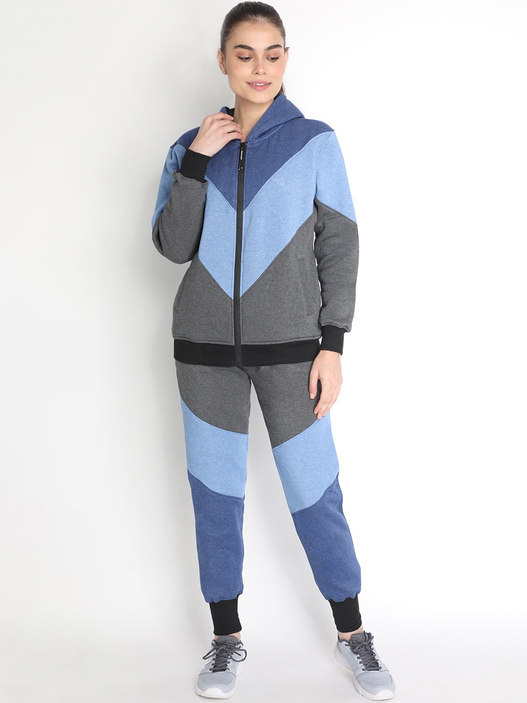 

Chkokko Women Blue Colourblocked Cotton Tracksuit