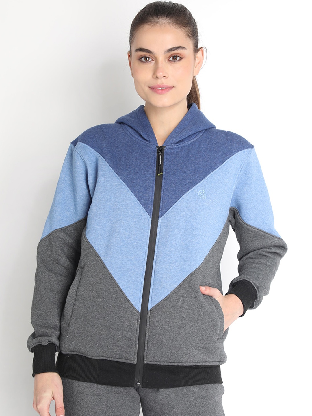 

CHKOKKO Women Blue Colourblocked Fleece Lightweight Outdoor Sporty Jacket