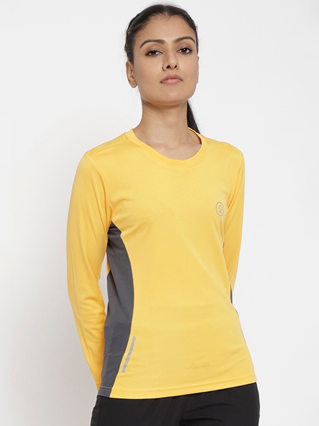 

CHKOKKO Women Yellow Colourblocked Outdoor T-shirt