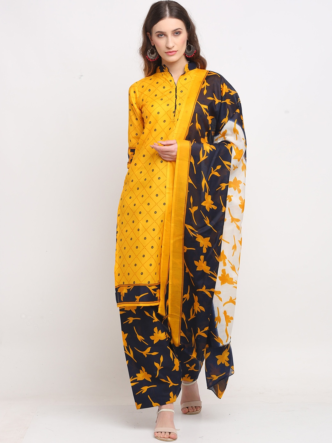 

Rajnandini Women Yellow & Black Kurti with Palazzos & Dupatta