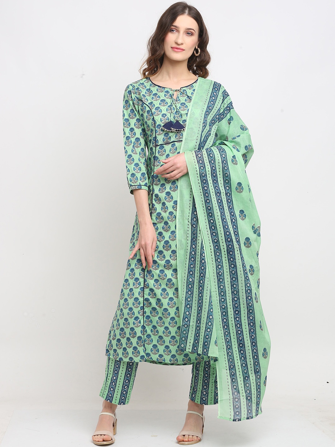 

Rajnandini Women Green Printed Panelled Pure Cotton Kurta with Palazzos & Dupatta