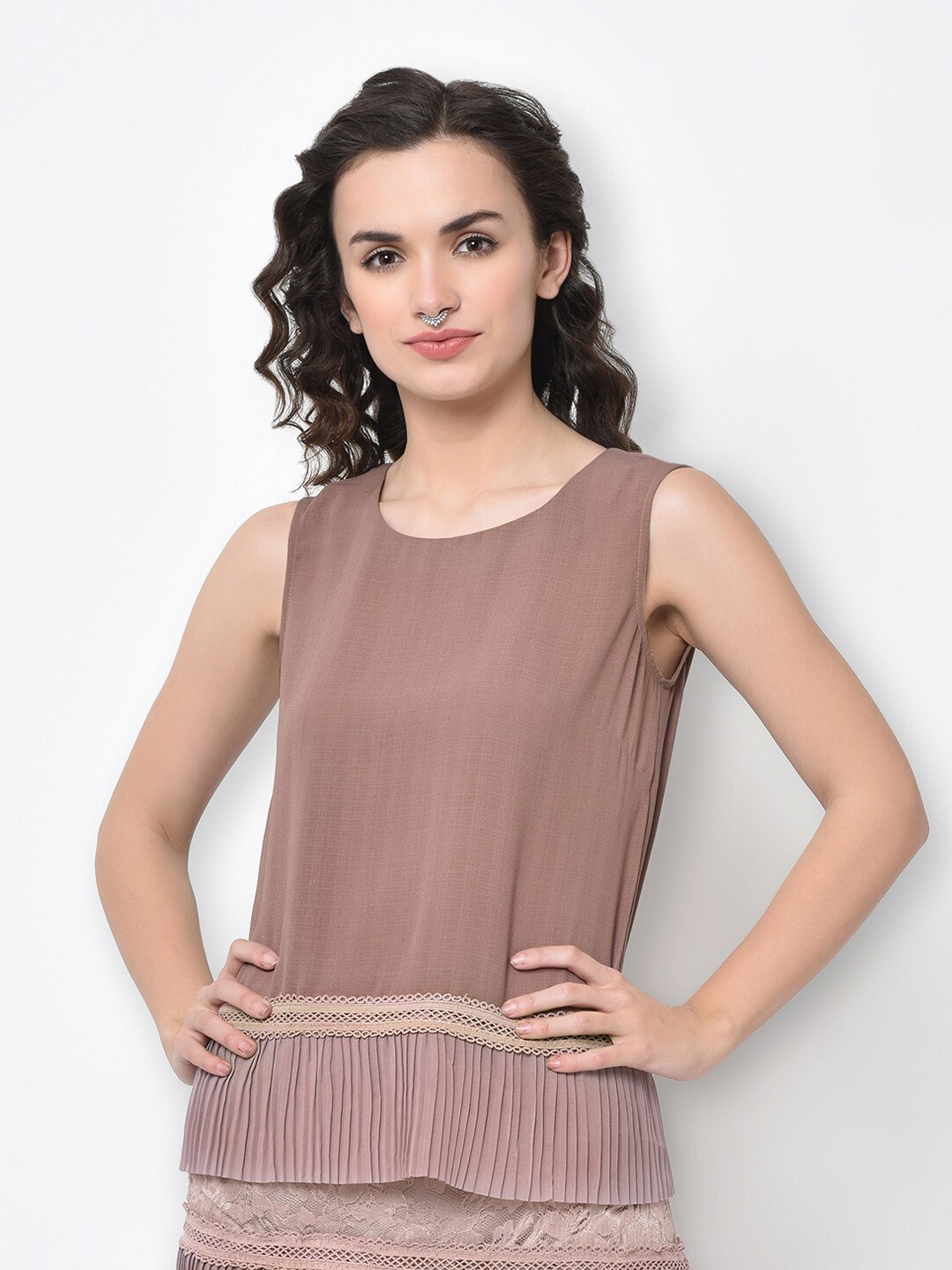 

LELA Pink Top with Frill at Hem