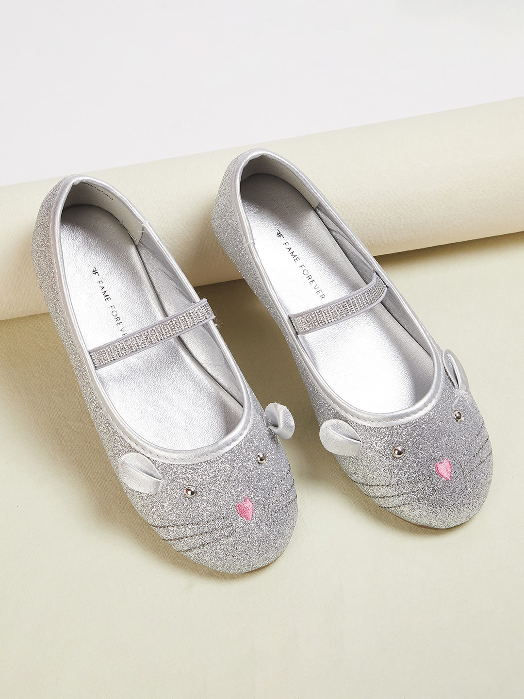 

Fame Forever by Lifestyle Girls Grey Ballerinas Flats