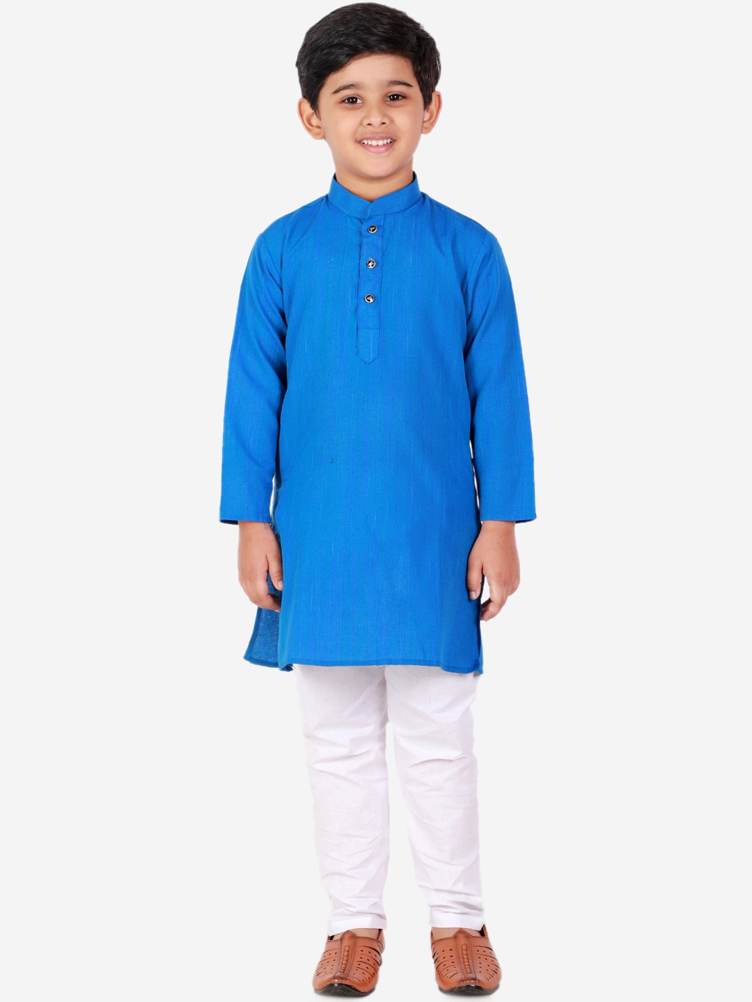 

Pro-Ethic STYLE DEVELOPER Boys Turquoise Blue Kurta with Pyjamas