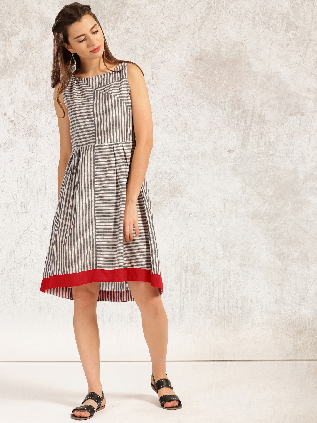 

Anouk Women Off-White & Grey Printed A-Line Kurta