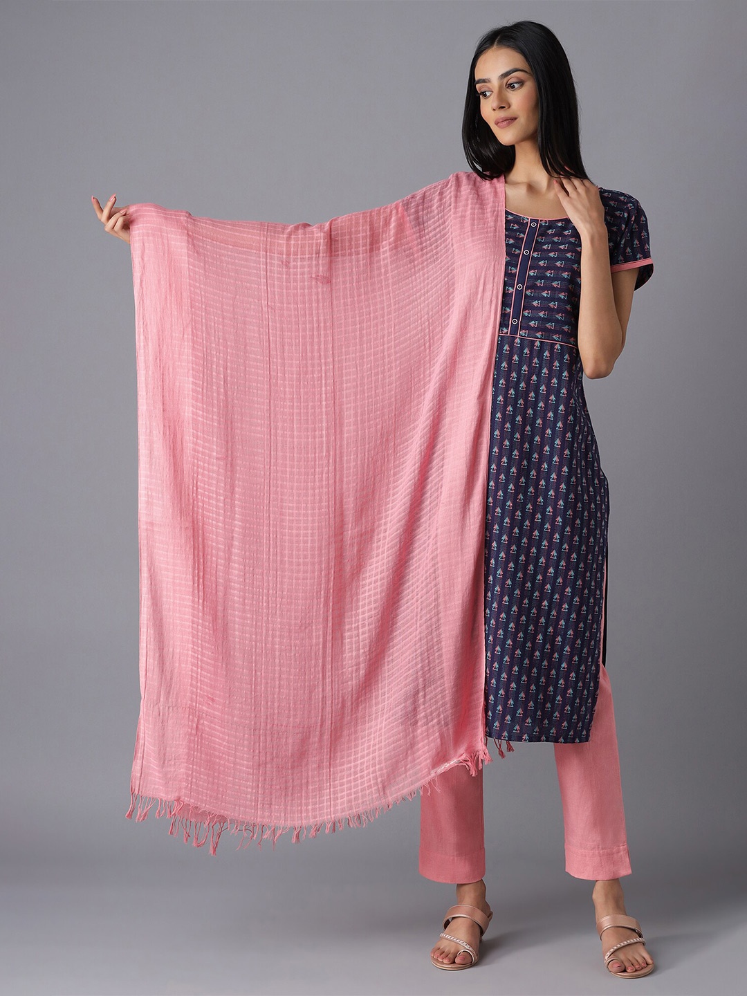 

AURELIA Pink Striped Pure Cotton Dupatta